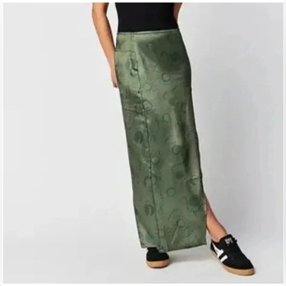 Free People Serena Slim Maxi Skirt Moon Celestial Green Olive Satin size (*8*) - Picture 5 of 11